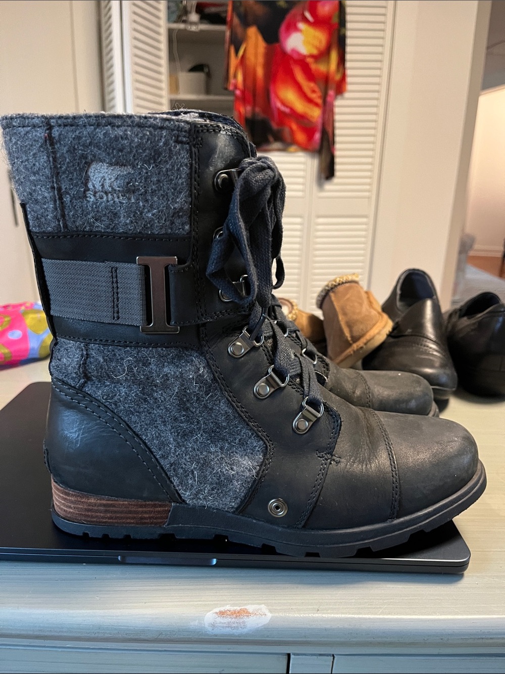 Sorel Major Carly Ankle Sz 8